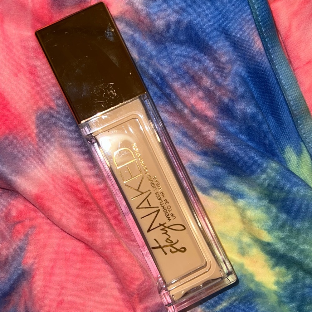 Urban decay stay naked foundation.